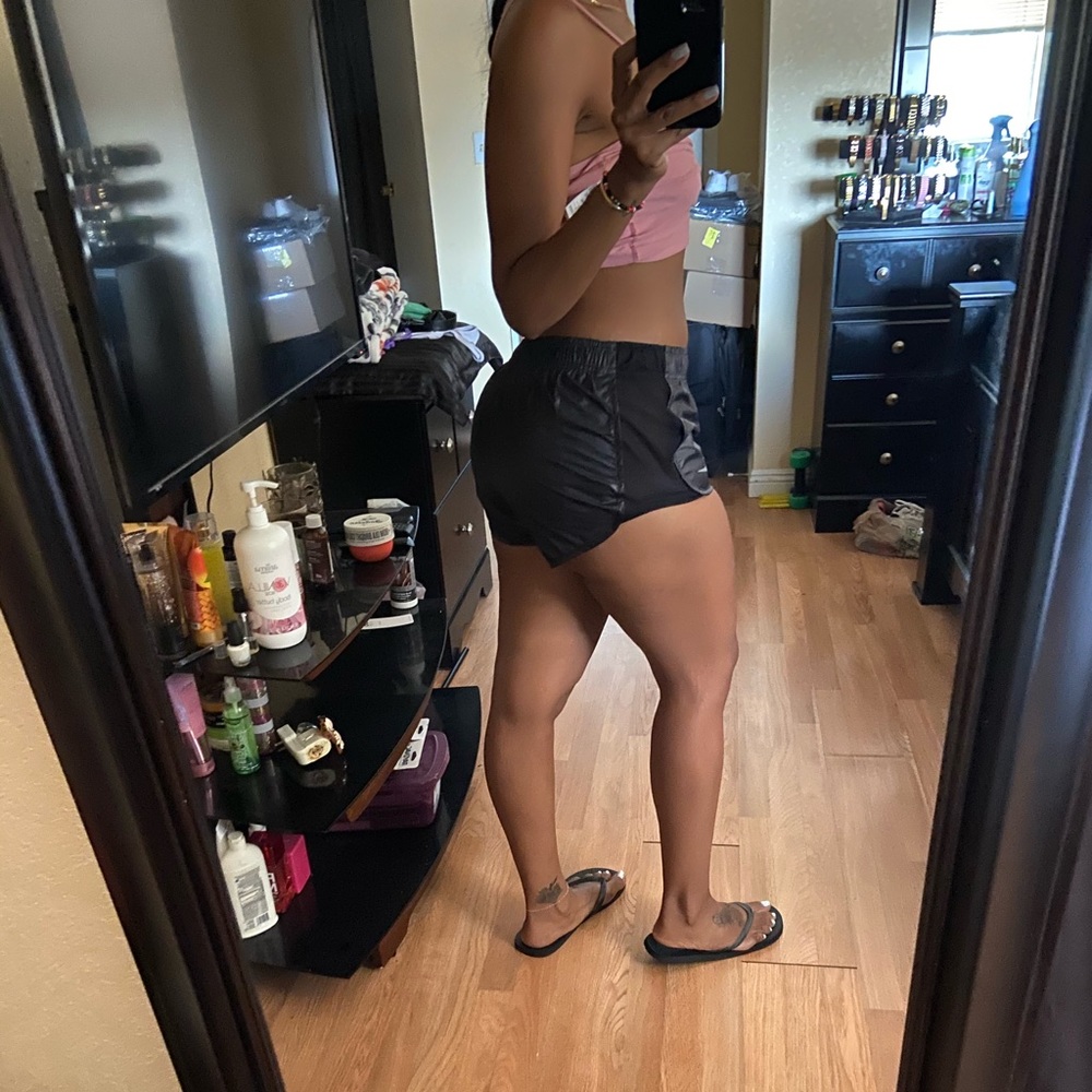 Nike shorts size medium black